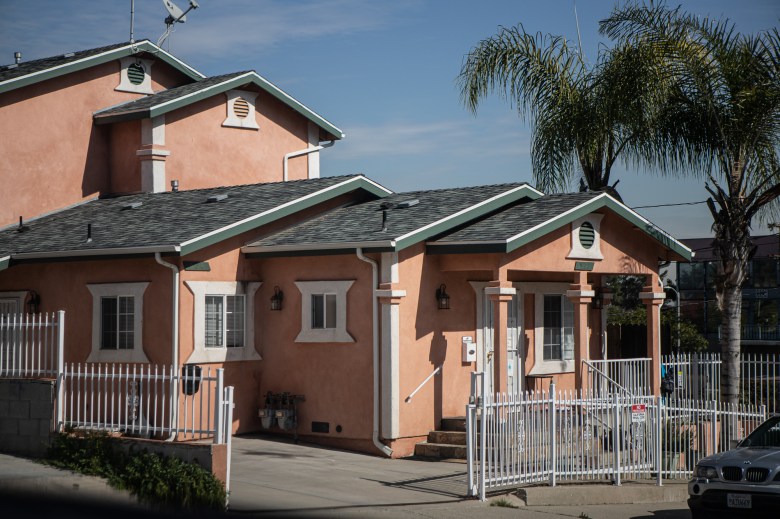 A halfway home located in San Pedro on Feb. 3, 2023. Photo by Larry Valenzuela, CalMatters/CatchLight Local