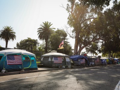 Veteran's Row, a homeless encampment composed of military veterans, in Los Angeles. Photo by Zaydee Sanchez for KCRW