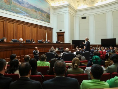 Attorney Jeffrey L. Fisher speaks at the California Supreme Court in San Francisco on May 21, 2024. Photo by Martin Novitski, Supreme Court of California