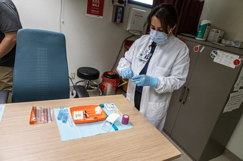 Nurse prepares blaw draw at the Fresno County Department of Public Health on June 9, 2022. Photo by Larry Valenzuela, CalMatters/CatchLight Local