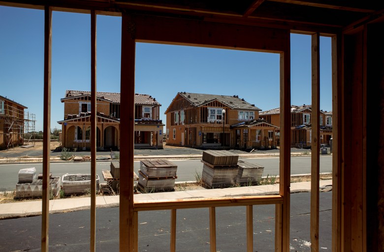 New housing construction in Elk Grove on Friday, July 8, 2022. Photo by Rahul Lal, CalMatters