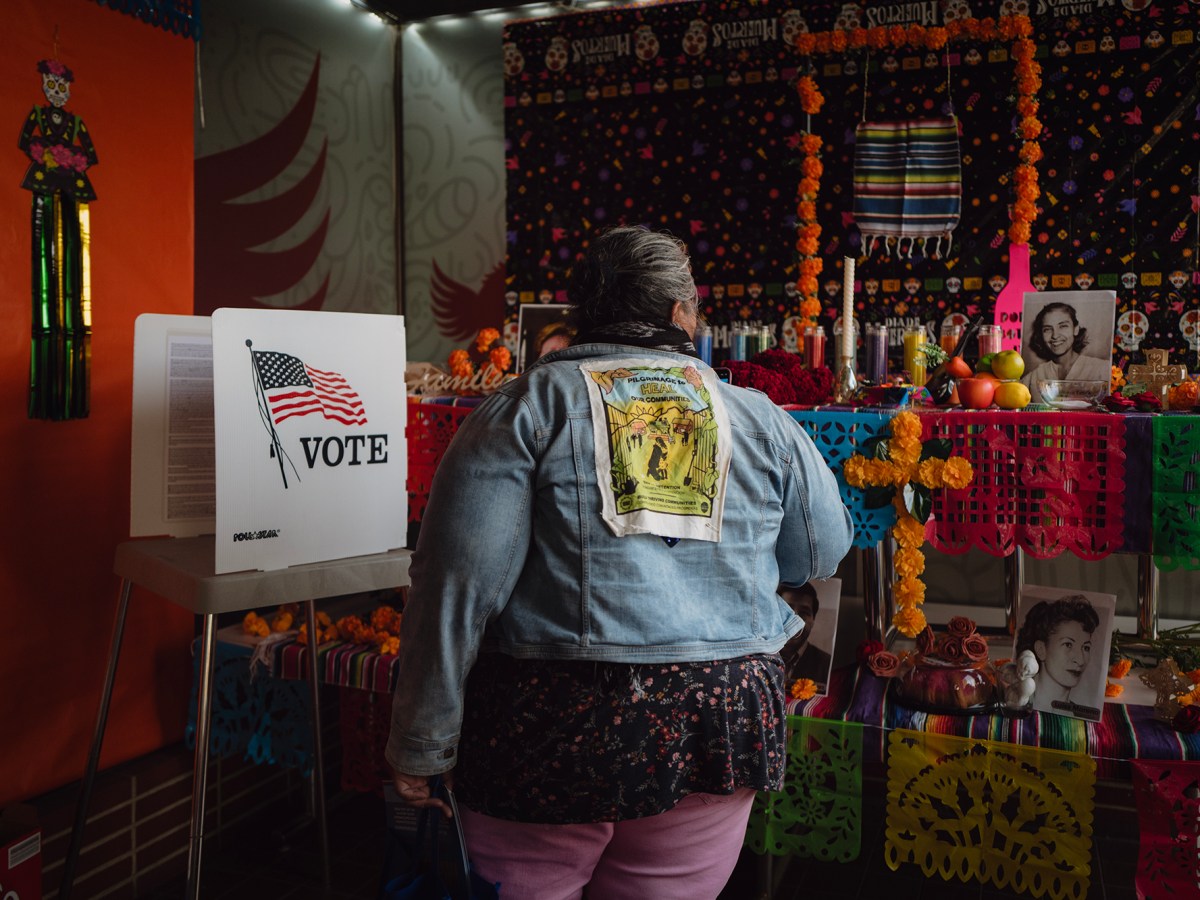 Many Latino Californians aren’t voting. Can U.S. Senate candidates motivate them?